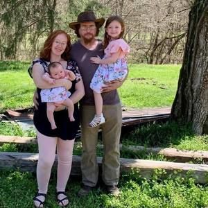 Meet your Posher, Dakota